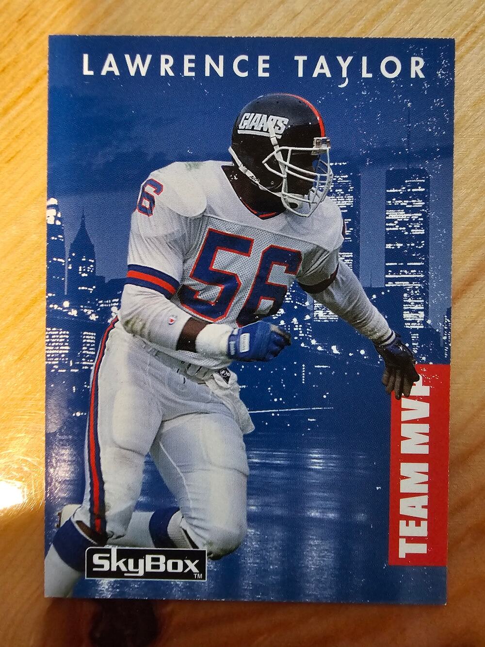 Lawrence Taylor 1992 Skybox Primetime #209 - Giants - NFL - Fresh Pull